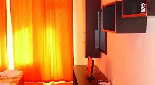 호텔 семеен атива - Family Ativa 3*