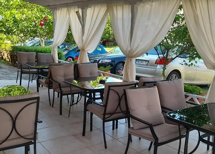 호텔 семеен атива - Family Ativa 로제넷츠