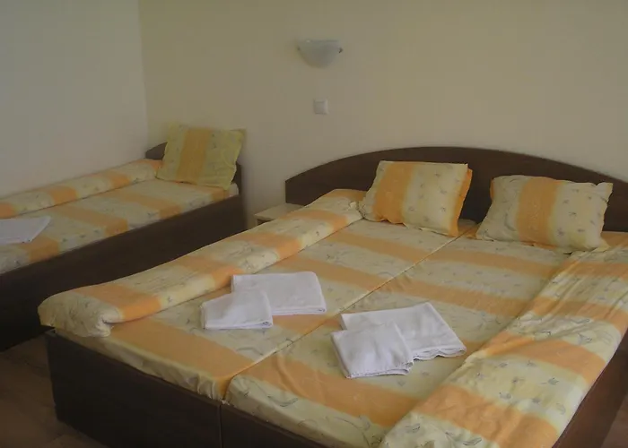 호텔 семеен атива - Family Ativa 3*