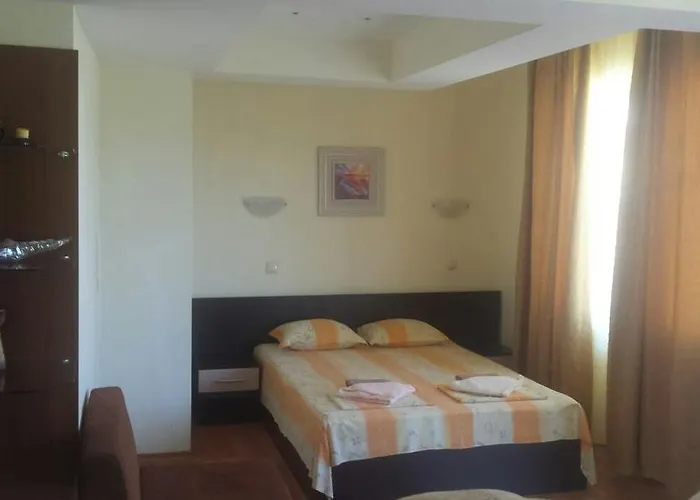 семеен атива - Family Ativa 로제넷츠