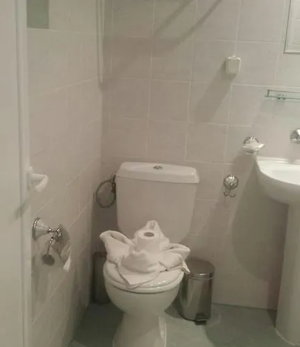 호텔 семеен атива - Family Ativa 로제넷츠