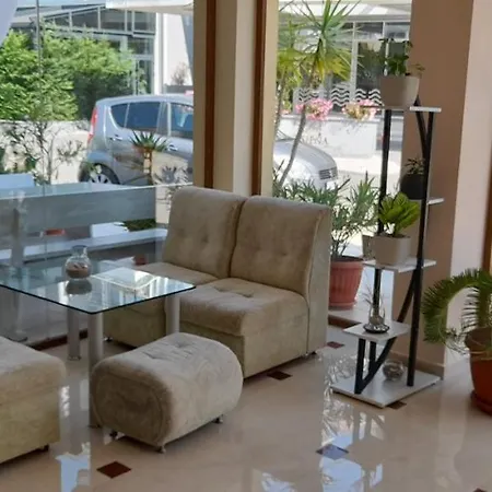 Hotel семеен атива - Family Ativa Łozenec