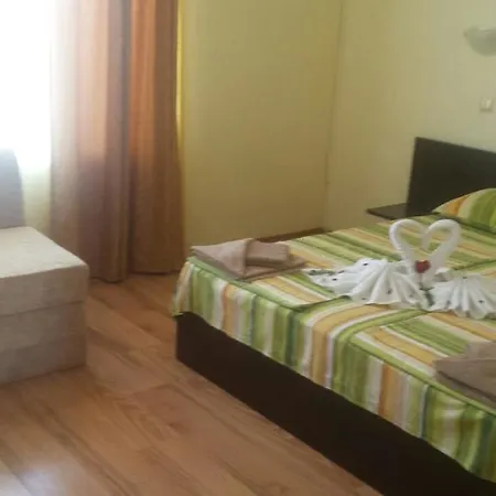 Hotel семеен атива - Family Ativa Łozenec