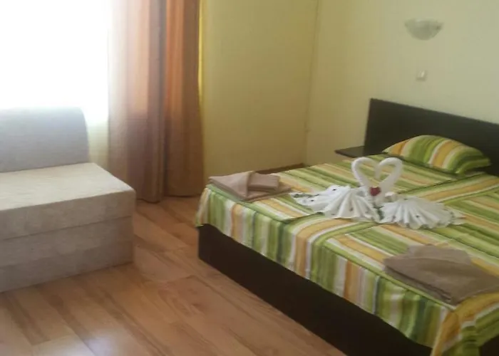 호텔 семеен атива - Family Ativa 로제넷츠